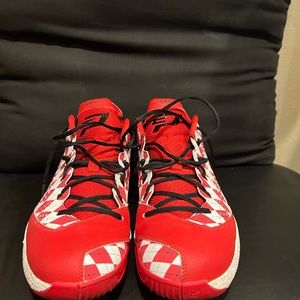 Men’s Jordan CP1 (Chris Paul)